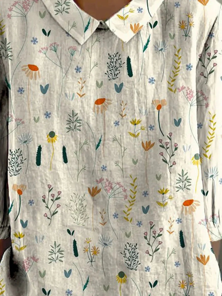Jasmine - Levendige Wildflower Blouse met korte mouwen