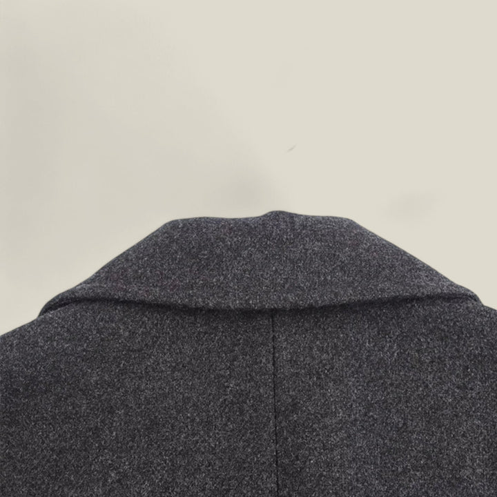 Sophie - Elegante lange jas met accenten van dubbele knopen