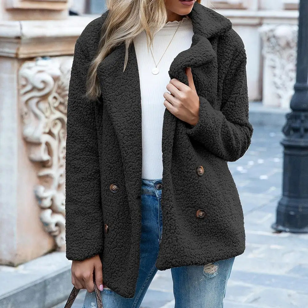 Olivia - Knus jack met Knoopsluiting voor Klassieke Stijl