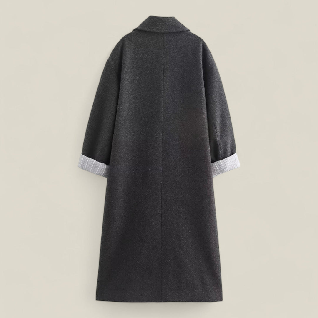 Sophie - Elegante lange jas met accenten van dubbele knopen
